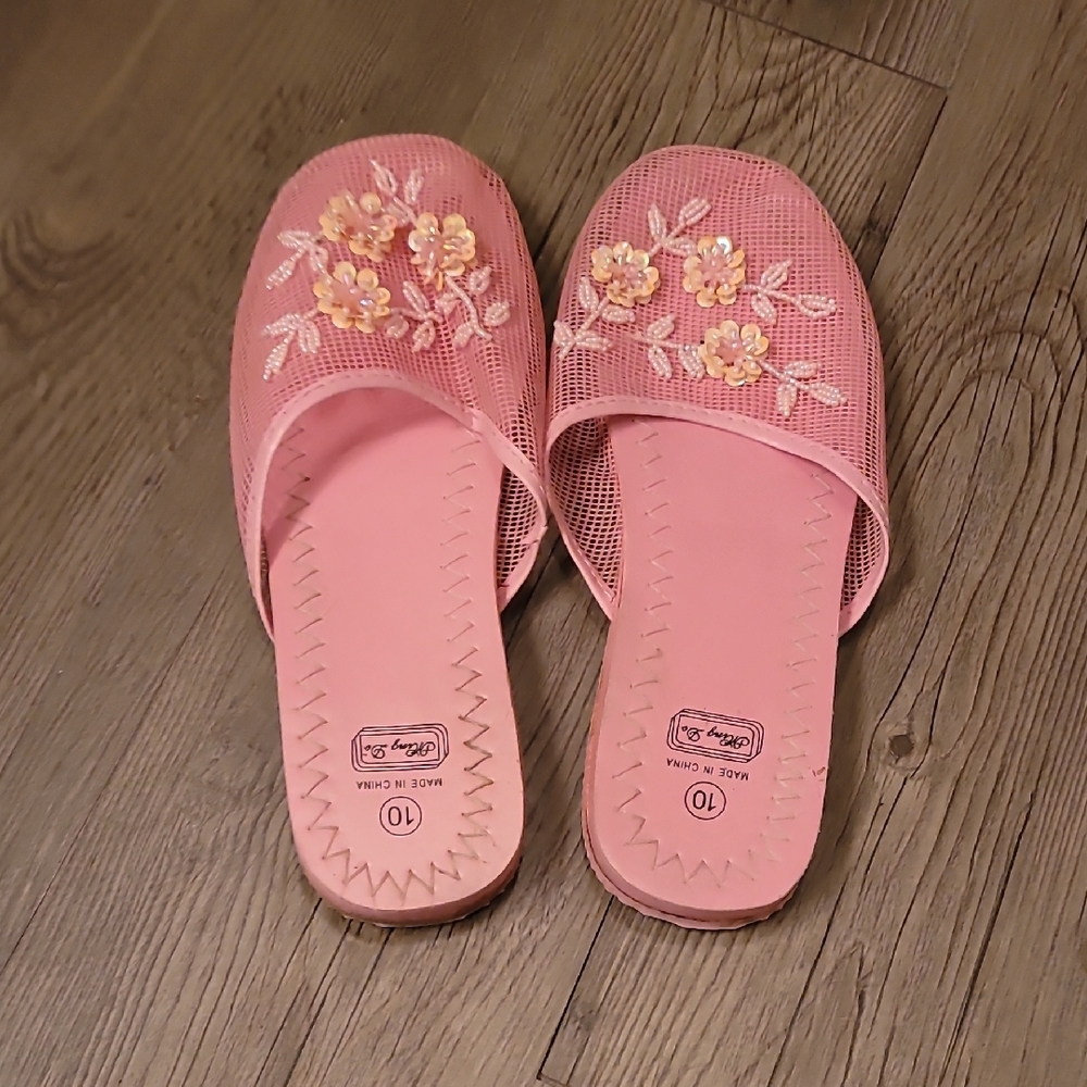 Elegant Pink Floral Women's Slippers
